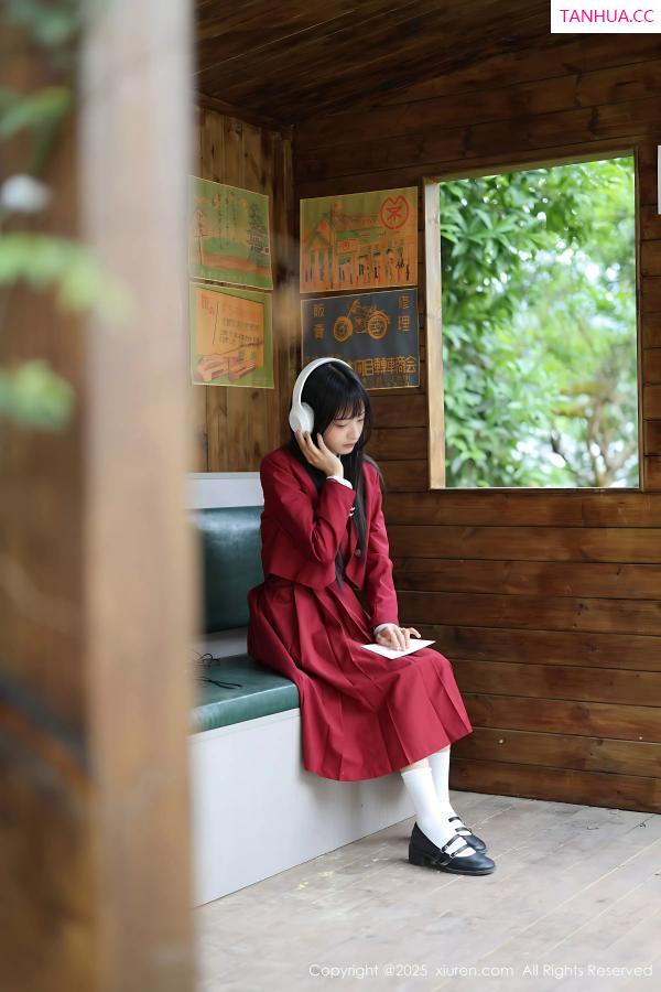 [XiuRen]高清写真图 2025.04.29 No.10215 茂木希子 性感红裙